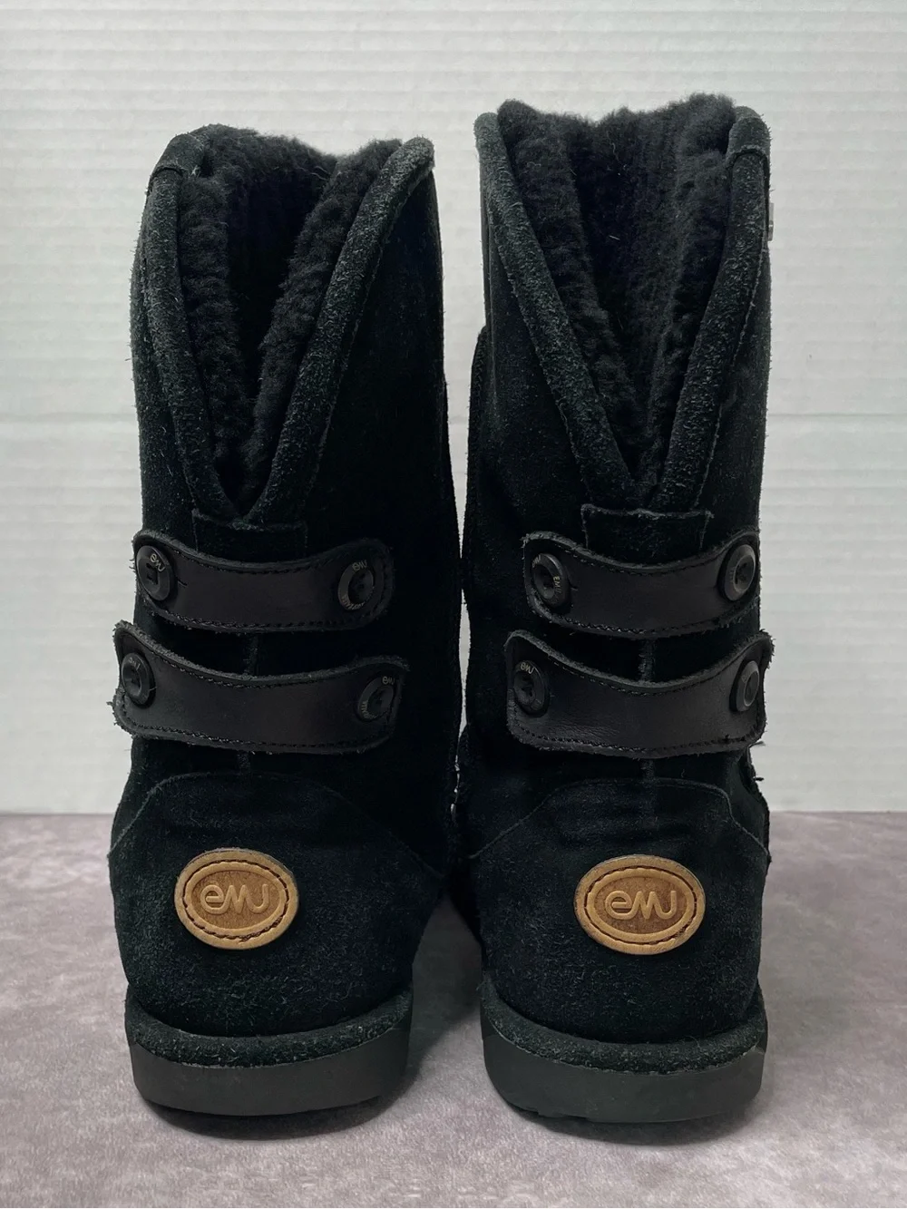 EMU Australia Charlotte Boots Women 9 Black Suede Leather Sheepskin Waterproof